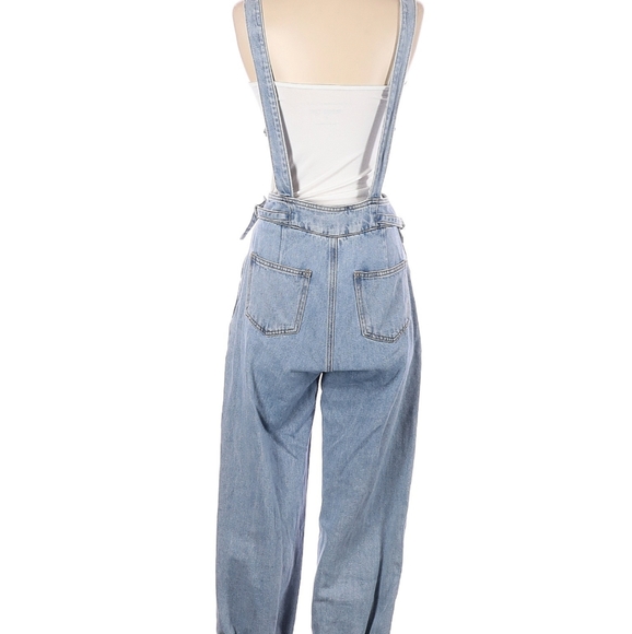 Assorted brands overall - Picture 2 of 6